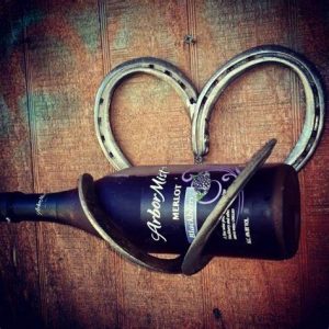 Suporturi pentru vin