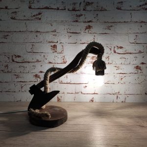 Lampa de birou rustica, Axeman