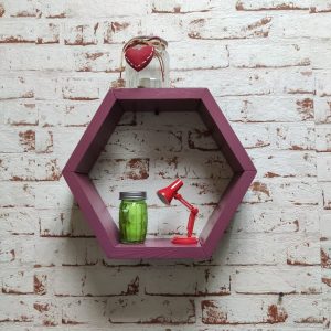 Raft de perete din lemn in forma hexagonala Carnival mediu magenta