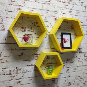 Set 3 rafturi de perete din lemn in forma hexagonala Carnival galben