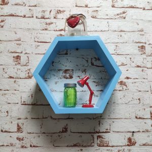 Raft de perete din lemn in forma hexagonala Carnival mic baby blue