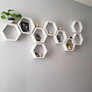 Set 9 rafturi de perete din lemn, in forma hexagonala, cu prindere ascunsa, Zig Zag, alb, 37,5 x 32,5 x 9,5 cm