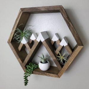 Raft de perete in forma hexagonala, Svalbard, 48x41x11.4 cm, palisandru