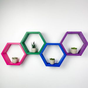 Set 4 rafturi de perete din lemn, in forma hexagonala, cu prindere ascunsa, Baby Love, multicolor, 37,5 x 32,5 x 9,5 cm