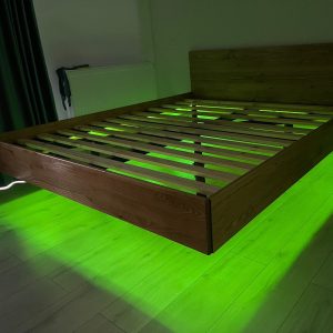 Pat plutitor cu structura metalica si lumini led, 180x200 cm